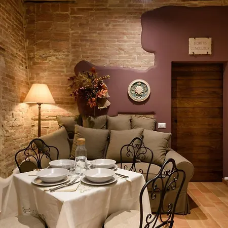 Hortus Conclusus + Free Parking Apartment *